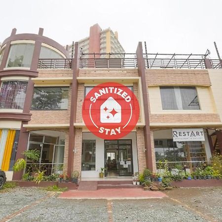 Oyo 759 Royal South Garden Suites Tagaytay City Zewnętrze zdjęcie