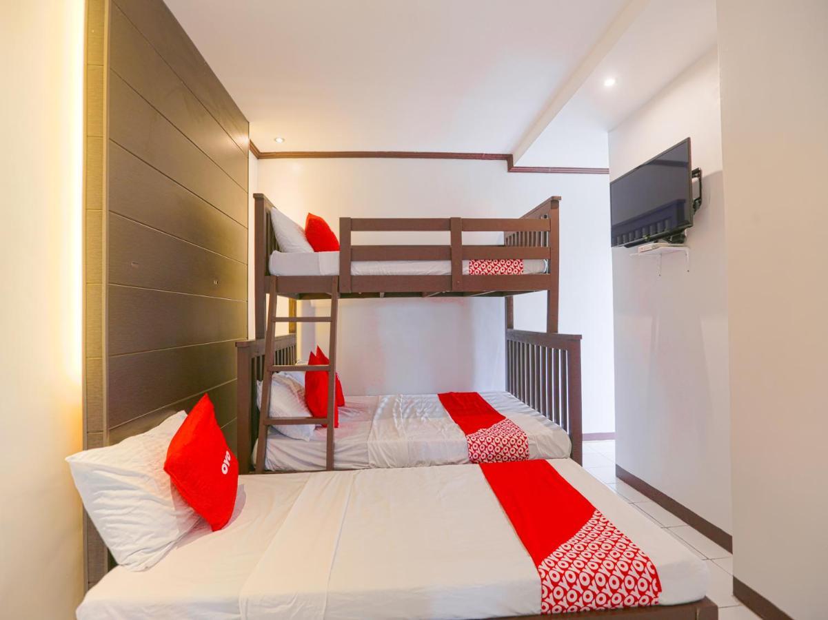 Oyo 759 Royal South Garden Suites Tagaytay City Zewnętrze zdjęcie