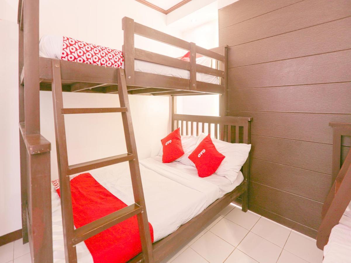Oyo 759 Royal South Garden Suites Tagaytay City Zewnętrze zdjęcie