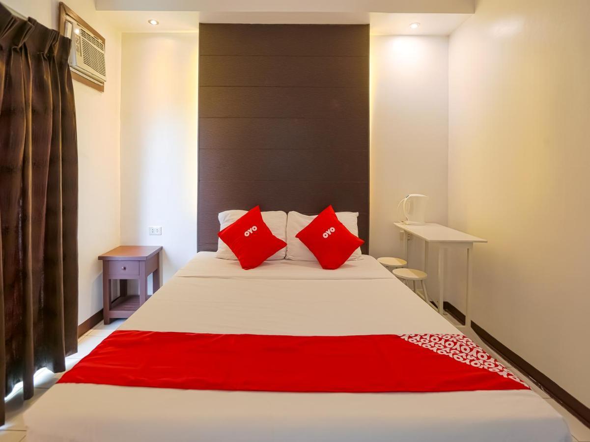 Oyo 759 Royal South Garden Suites Tagaytay City Zewnętrze zdjęcie