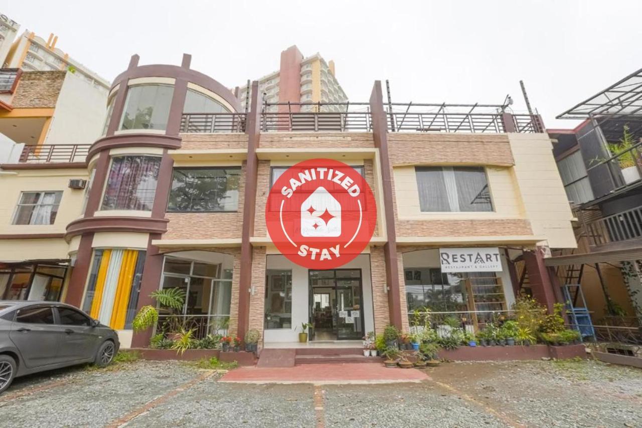 Oyo 759 Royal South Garden Suites Tagaytay City Zewnętrze zdjęcie